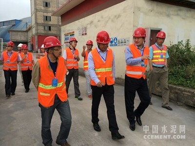 金隅集團(tuán)副總王肇嘉赴西南水泥智能工廠考察，加速推動(dòng)建材產(chǎn)業(yè)智能化升級(jí)